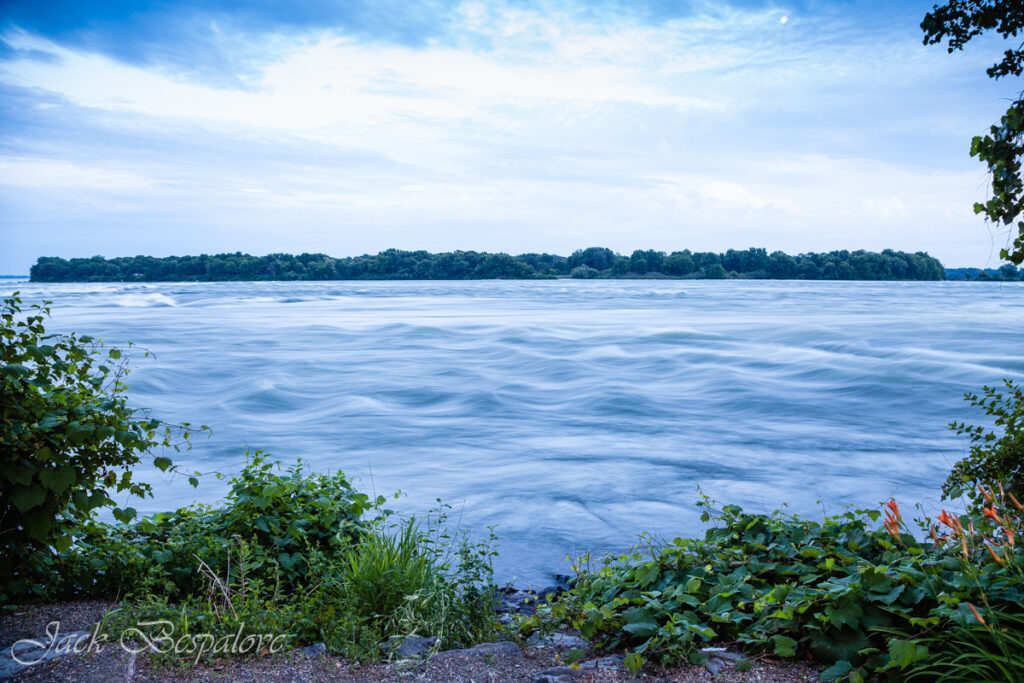 The waves of Montreal